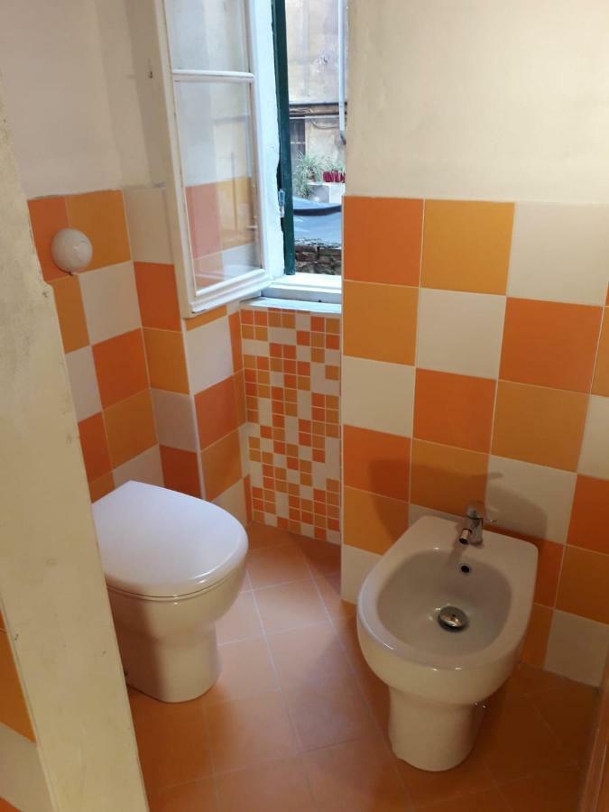 La Casa Dei Dipinti Delle Cinque Terre *